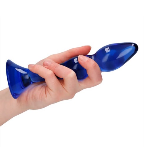 Dildo Chrystalino Gallant - ujęcie z dłonią